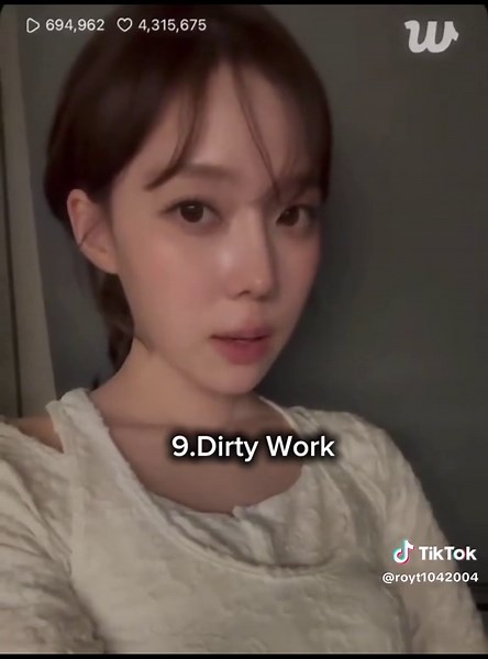 Winter's Iconic Dance Moments with aespa