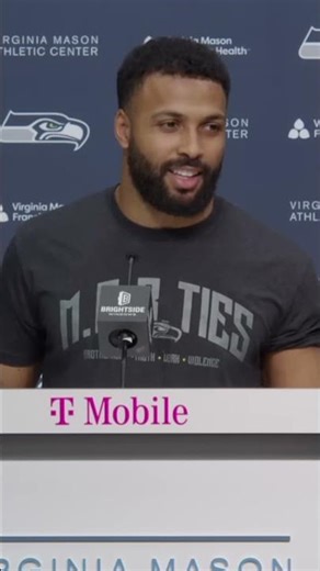 John Schneider says, "you're welcome."