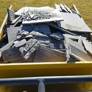 Wacker Neuson's track dumper DT08 can be maneuvered on any surface with centimetre-accuracy, thanks to its compact dimensions and precision control. It's 800 kg payload and width of only 79 cm make the DT08 the ideal machine for working in confined spaces and making its way through standard doors; high ground clearance. See it in action in the video. | Wacker Neuson | Facebook