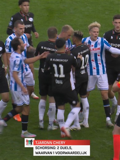 Alle 17 directe rode kaarten van dit seizoen