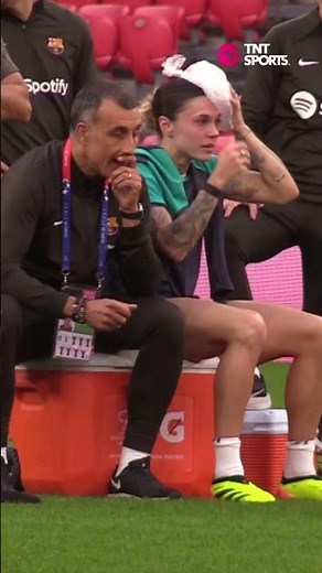 ¡MAPI LEÓN CON HIELO EN LA CABEZA EN EL ENTRENAMIENTO! | BARCELONA VS. LYON | CHAMPIONS LEAGUE