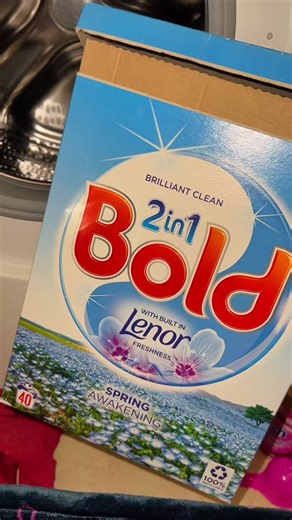 Bold Spring Awakening Powder Laundry Review