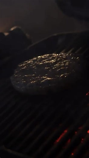 FIESTA EN EL Estadio Andrés Quintana Roo MÁSTER GRILL’, FESTIVAL PARRILLERO DEL CARIBE MEXICANO Los días 25 y 26 de octubre, el estadio ‘Andrés Quintana Roo’ albergará dos días de sabor, música y tradición con entrada gratuita Cancún FC promueve el desarrollo gastronómico de Cancún y Quintana Roo. Las Iguanas se unirán al ‘Cancún Máster Grill’, Festival Parrillero del Caribe Mexicano, los días 25 y 26 de octubre en el estadio ‘Andrés Quintana Roo’, una experiencia impregnada de sabor, música y t