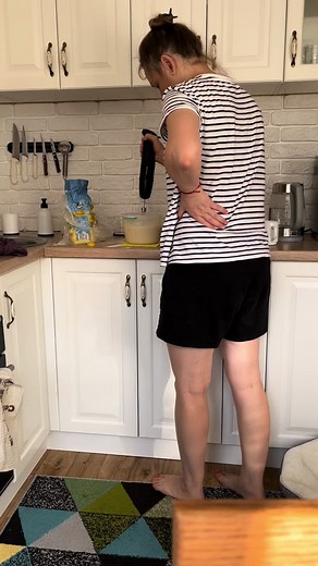 #готовим вместе🐾🧡 #жизньрыжегомопсапашки #apricot #pugs #pug #мопсы #мопс