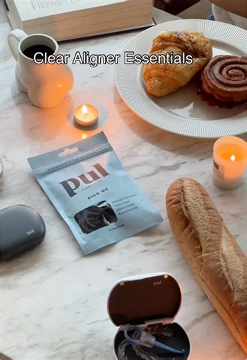 If you’re in clear aligner treatment, you know it’s not just about wearing trays for 20 hours a day—it’s about everything in between: The mid-day coffee breaks, the nights out with friends, the quick snacks between meetings… every moment comes with the question: “How do I take care of my aligners without the hassle?” That’s why we created the PUL essentials. From tools that make removing and seating your aligners effortless, to products that keep them clean, fresh, and protected—we’ve thought of