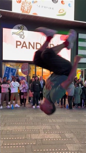 Times Square Show - he is one of the best breakdancers #shorts #nyc #dance