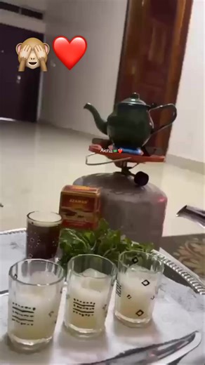 Aicha🇲🇷❤️ (@aiche041)’s videos with son original - Aicha🇲🇷❤️