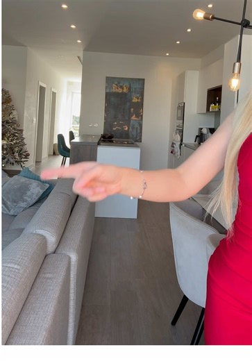 In love with my new dress ✨