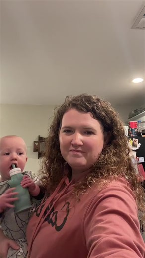 Benefits of Early Straw Cup Use for Babies