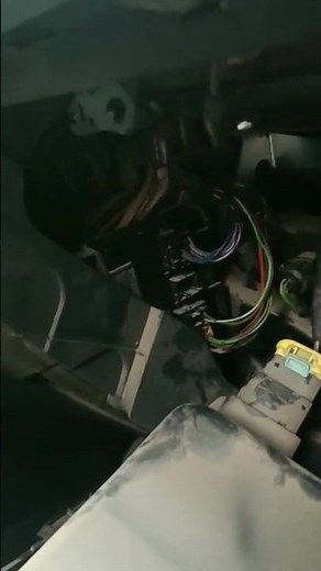 vw caddy comfort control module location