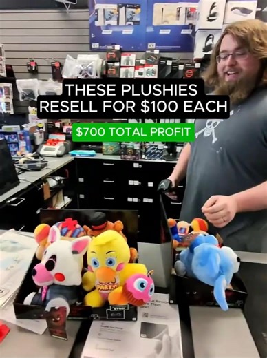 FIVE NIGHTS AT FREDDY'S PLUSHIES RESELL FOR $100 EACH🔥