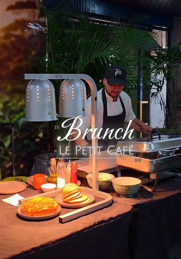 Ahora los domingos son de Brunch con Le Petit 🥞 Reserva tu mesa tu mesa ahora 🤎 Te esperamos en el C.c Santa Fe #lepetitcafe #brunchtime #Brunch #cafetería