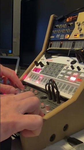 Korg Volca Bass supported by Volca Drum and Sample 2 full Jam on my channel