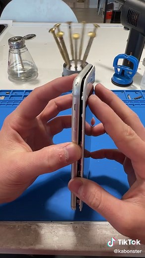 iPhone Battery Swelling: Is Your Phone About to Explode?