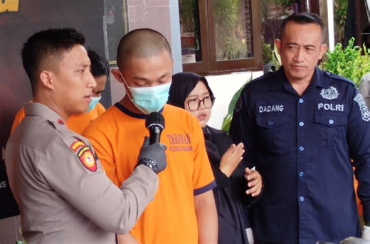 Wanita Cantik Open BO Dianiaya Pelanggannya, Harta Benda Dikuras : Okezone News