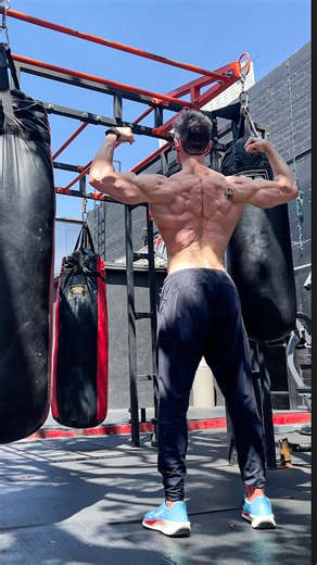 Rob Riches on Instagram: "Building a strong back takes more than just pulling heavy — it takes intention, control, and variety. This workout combines classic compound movements with targeted isolation work to hit the back from all angles. I always kick things off with a lighter movement to warm up the lats and prime the muscles, then move into heavy barbell rows for overall mass and strength. From there, I like to incorporate cable work for deeper contraction and full range, and lately I’ve been