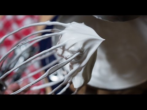 Aquafaba | Vegan Whipped Cream Made From Chickpeas!