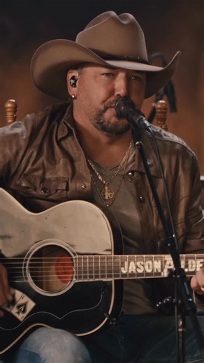 Jason Aldean on Instagram: "One of my favorites from the upcoming album. 🔥 Catch the Fireside Session of “Her Favorite Color,” out now on YouTube. Watch full video at the link in bio."