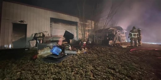 Firefighters battle shed fire in Plattsmouth