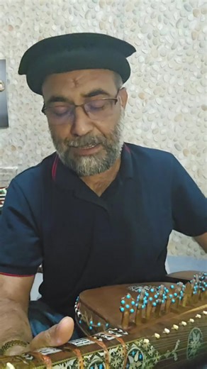 Mastering String Instruments: A Detailed Performance