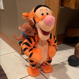 Disney Tigger and Roo Winnie the Pooh Bounce Singing Duet Plush Mattel 1999 12"