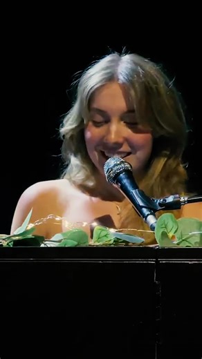 Experience Live Music with Sydney Rose