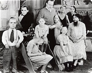 Freaks (1932 Tod Browning movie) at Archive.org