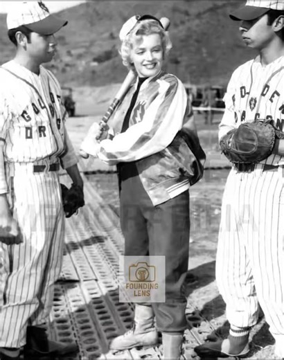 Marilyn Monroe in Korea 1954: Hollywood Glam Meets Frontline Heroes #fblifestyle | Founding Lens