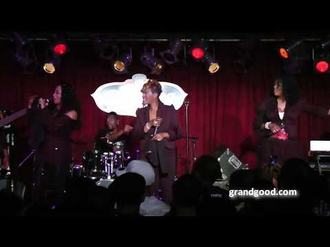 SWV - Weak, Live @ BB Kings 6.13.10