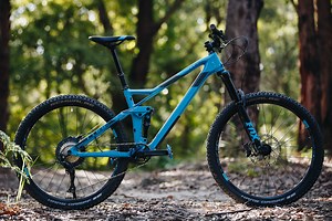 All-Mountain Bargain: Cube Stereo 140 HPC Race