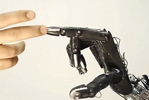UW team creates robotic hand that learns to become more dexterous than yours