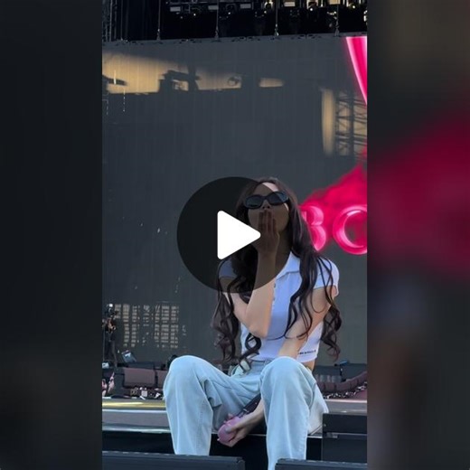 Lisa rapping her part in Ice Cream during Born Pink Encore soundcheck in LA @blackpinkofficial #icecream #icecreamblackpink #soundcheck #kpop #jennie #jenniekim #jennieblackpink #jennierubyjane #lalaisa #lisa #lisablackpink #rosie #rose #roses_are_rosie #roseblackpink #jisoo #jisoo_sooy #jisooblackpink #blink #blackpink #bornpink #bornpinkworldtour #bornpinktour #bornpinkencore #bornpinktourencore #losangeles #dodgerstadium #bornpinkla #bornpinkencorela #bornpinktourla #bornpinkblackpink #bornpi