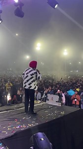 583K views · 52K reactions | Tu jatti de pyar di ki gal karda #loadchakdi #jugrajsandhu #liveconcert | Jugraj Sandhu | Facebook