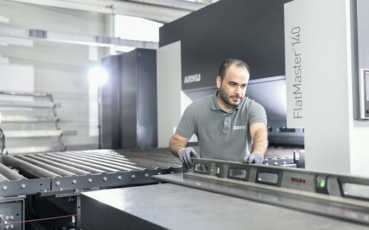 Precision Levelers | Plate & Sheet Metal Roller Levelers | ARKU