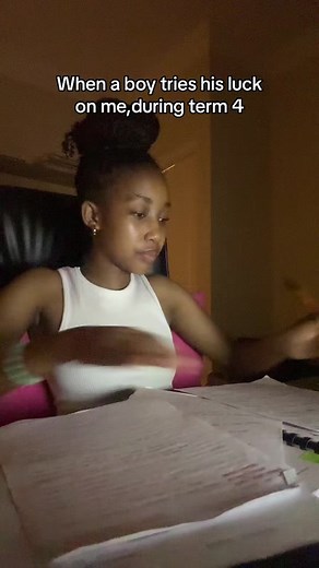 Go study broo😭👎🏽 #fyp