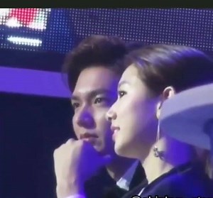 Lee Min Ho & Park Shin Hye Throwback to baeksang 2015 forever grateful for these fancams cuz we got to see everyone's favourite drama couple again. also Kim Rae Won was present there. A year after, him and PSH were casted for doctors drama. | The Heirs