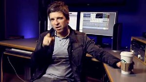Noel Gallagher’s High Flying Birds play nine Oasis songs at live debut in Dublin