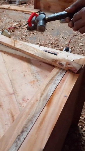 Easy woodwork #woodworking #carpentry | Wooden housework