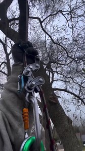 1.9K views · 73 reactions | Smooth glides from the Rope Runner Pro Now remember, it is best practice not to leave the micro carabiner on the tether attachment when using the Rope Runner Pro. We want you to be safe out there! : @btotreez #NotchEquipment #ElevatingArborists | Notch Equipment | Facebook
