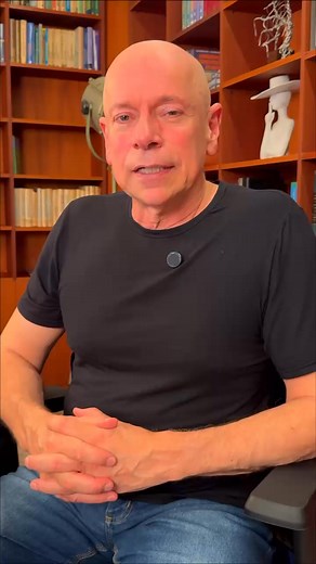 📖 As inscrições estão abertas somente até essa semana! Começa hoje uma nova etapa da Comunidade Bíblia com Leandro Karnal. Um espaço de estudo e reflexão sobre o texto que moldou o pensamento ocidental. Aqui, a Bíblia é lida com método, contexto e liberdade — para quem crê, para quem duvida e para quem busca compreender. 🎓 Acesso imediato a: • Aulas inéditas publicadas semanalmente • Áudios diários no WhatsApp • Lives mensais com Leandro Karnal • Ambiente de estudo exclusivo na Hotmart Clique 