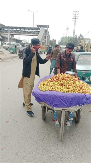 eating strange food 😜#funny #comedy #ytshorts #funnyshorts