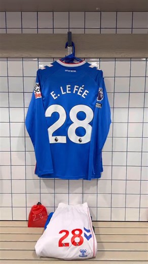 Sunderland AFC on Instagram: "👀 POV: You’re Enzo Le Fée walking from the away dressing room to pitchside…"