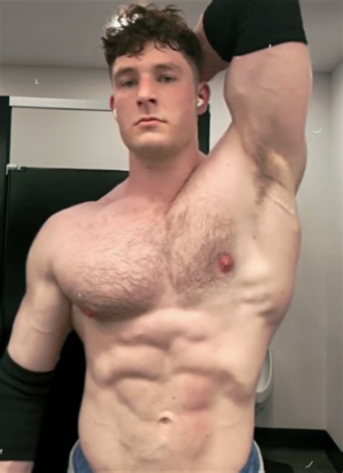 clarkpb01 . . . #pecs #muscle #bodybuilding #fyp #hulk #bara #flex #hotmen #motivation #man #flex #pecsbounce #lifting #posing #biceps #hombres #muscular #fitnessmodel #workout #dadsoftiktok #fitness #gym #gymtok #hot #handsome #men