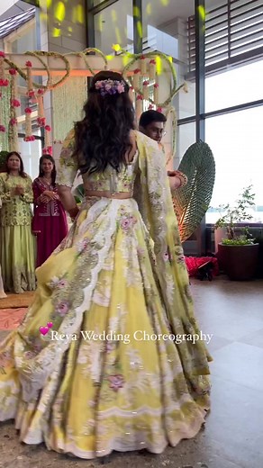 Couple mehndi dance performance songs list - https://bit.ly/47KiPh7 | WeddingBazaar