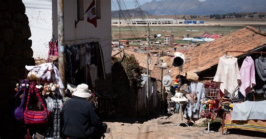 Economía en Perú superó la agitación política y creció un 3,4% en 2025