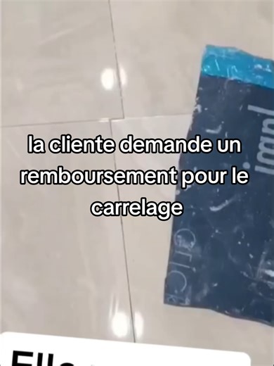il suffit de mettre un tapis, le travail a été fait de façon économique pour ne pas couper les carreaux #astuce #renovation #bricolage #reaction #btp