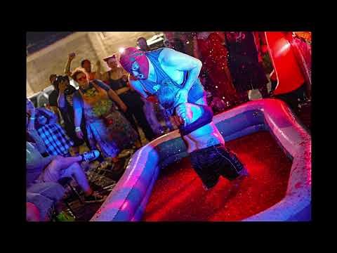 JELLO WRESTLING-The Japanese Poolboy VS Lilith the Sinful