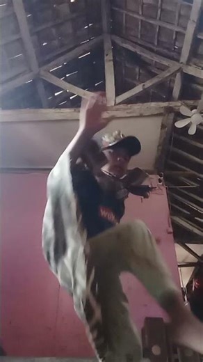 #ウルトラマンリブット Ultraman ribut raksasa bayang