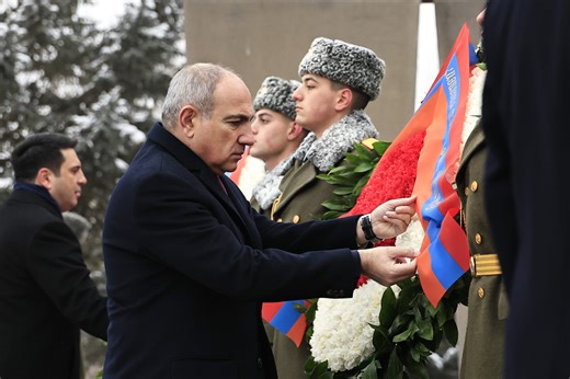 Հարգանքի տուրք՝ Հայրենիքի պաշտպանության համար զոհվածների հիշատակին