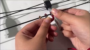 SPG 2 Sets Archery D Loop, Archery Metal D Loop for Compound Bow Release Nocking Loop with Screwdrivers Mounted on Bowstring Screw Reinforcement Compound Bow Accessories Hunting